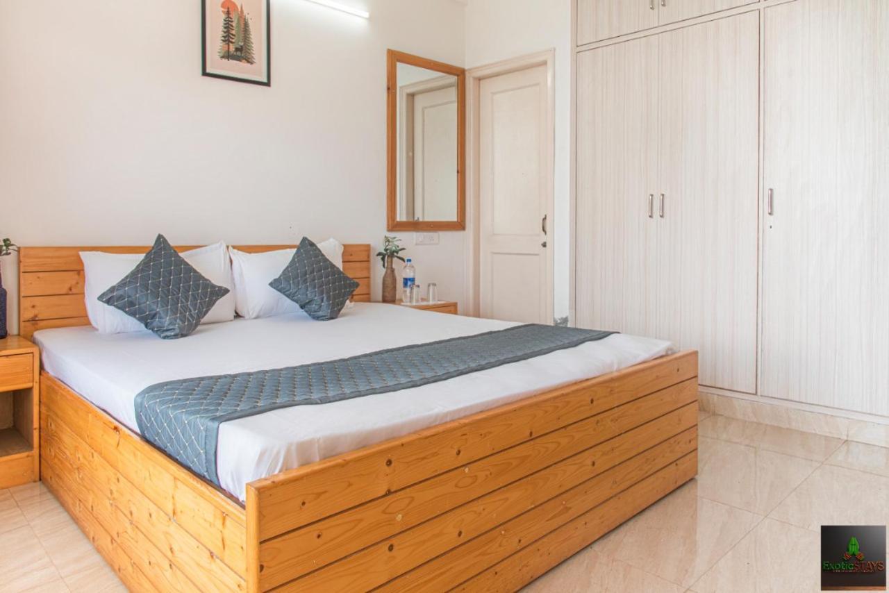 The Western Heights I Serviced Apartments I Pvt Balcony I Lift I Peacefull Area I Family Accomodation I Kasauli I By Exotic Stays Bagian luar foto