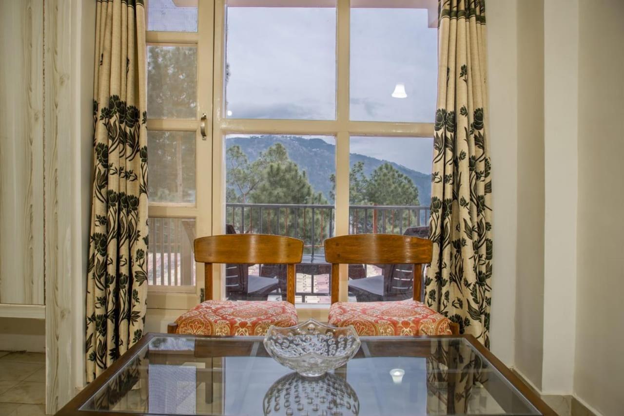 The Western Heights I Serviced Apartments I Pvt Balcony I Lift I Peacefull Area I Family Accomodation I Kasauli I By Exotic Stays Bagian luar foto