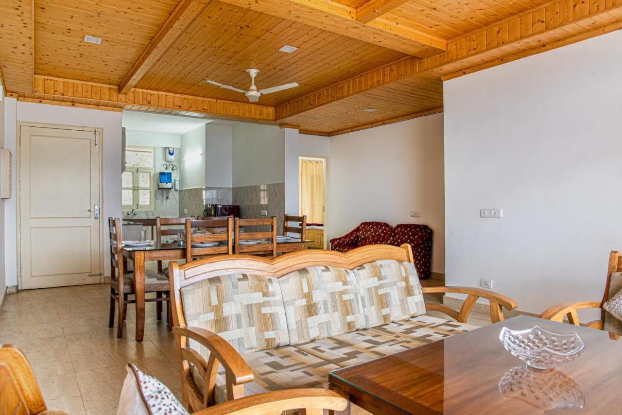 The Western Heights I Serviced Apartments I Pvt Balcony I Lift I Peacefull Area I Family Accomodation I Kasauli I By Exotic Stays Bagian luar foto